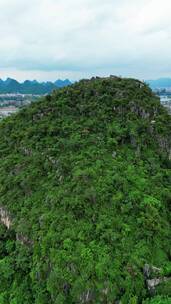 竖拍桂林驼峰山