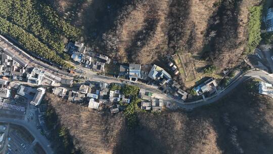 航拍伏牛山山脉地质公园沟壑峰峦重叠