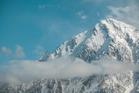 20211022新疆南疆白沙湖6k 雪山延时特写