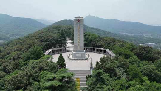 航拍湖北襄阳革命烈士纪念碑