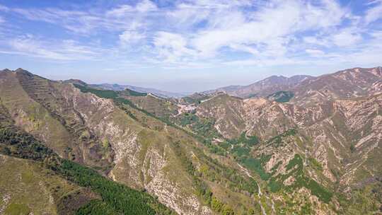 山西忻州雁门关雄关巍峨山峰航拍延时