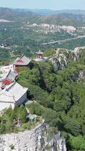 竖版航拍山东潍坊青州云门山风景区