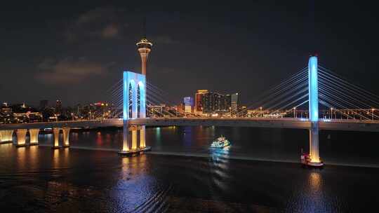 澳门西湾大桥澳门塔夜景航拍