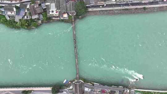 航拍四川甘孜泸定县横跨在大渡河上的泸定桥