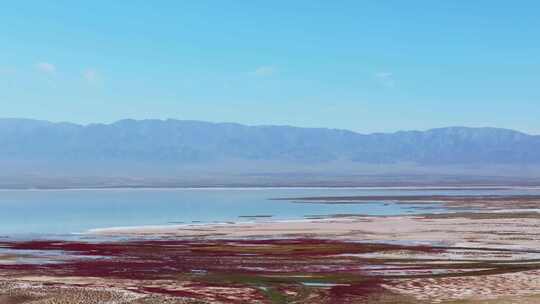 西北荒漠盐碱地大地纹理航拍青海茶卡盐湖