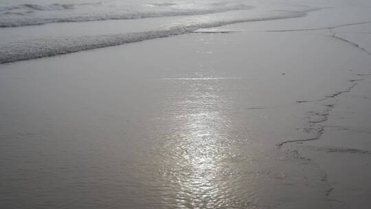 阴天大海阴雨天雾天海边沙滩阳光海滩海浪水