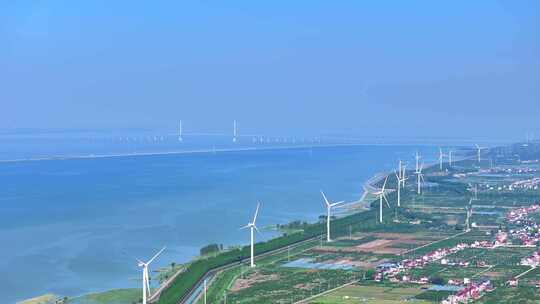 航拍上海长兴岛青草沙水库 风力发电机组