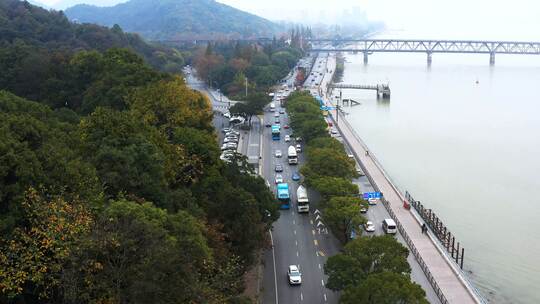 杭州钱塘江、之江路和六和塔航拍视频素材模板下载