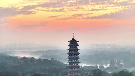 航拍扬州大明寺栖灵塔清晨朝阳云霞云雾云海视频素材模板下载