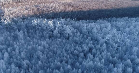 航拍大兴安岭冰雪雾凇