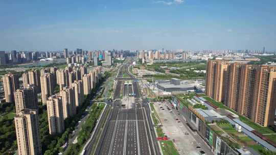 杭州钱塘快速路下沙路高楼大厦城市风景航拍