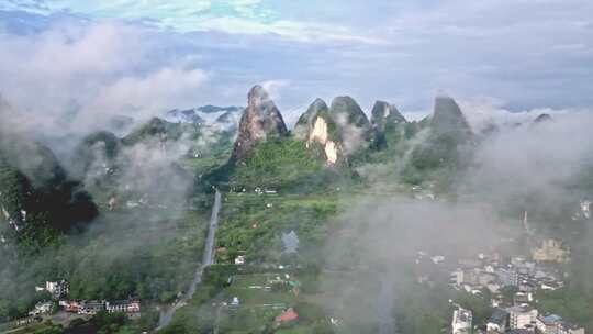 航拍视角下的田园山川风景