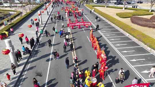 龙腾岱岳 舞庆新春