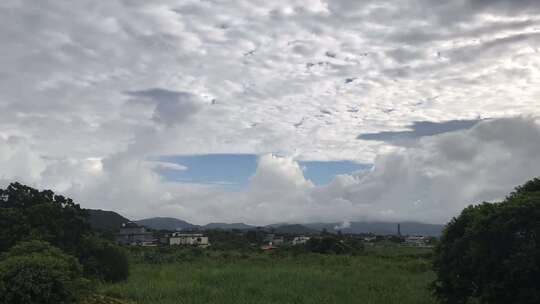 时间流逝中云运动的镜头