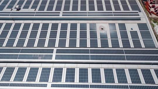 企业厂房太阳能电板发电