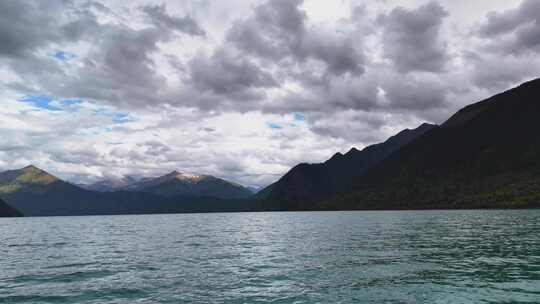 湖水天空森林户外视频素材模板下载