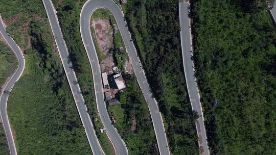 公路视频云南山区蜿蜒曲折盘山公路视频素材模板下载