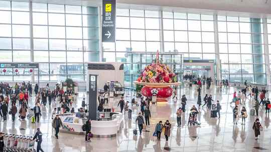 四川成都天府机场国内出发春节人群旅客延时视频素材模板下载