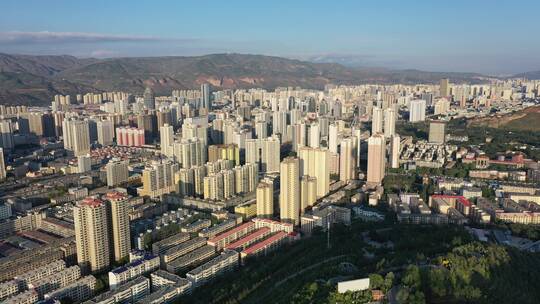 西宁海湖广场地产楼盘市中心繁华城市风光