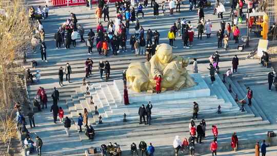 航拍天津杨柳青古镇抱鱼广场视频素材模板下载