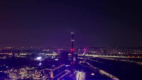 北京首钢园三高炉灯光夜景