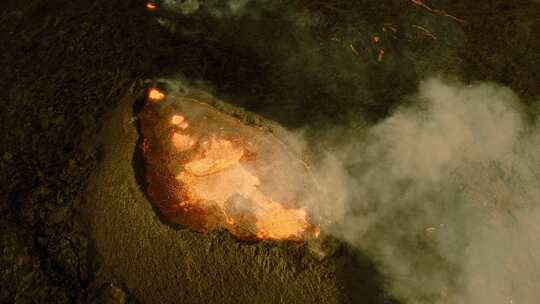 航拍火山岩浆沸腾