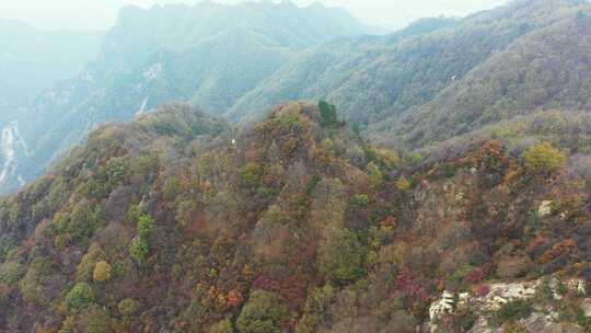 航拍秦岭山脉秋季风景云海