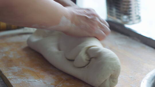 家庭居家包水饺包饺子