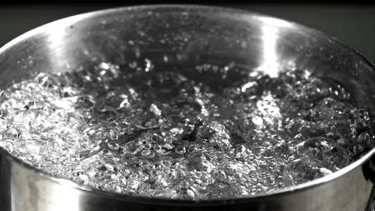 微距沸水 沸水开水