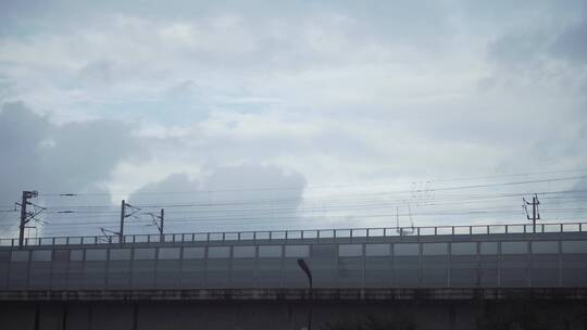 高架桥高铁动车驶过乌云密布延时 日系视频素材模板下载