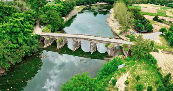 云南昆明宜良普济桥0600