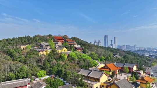 航拍春天云龙湖风景区兴化禅寺,徐州寺庙