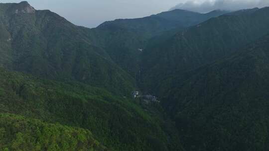 天堂寨山峰4k航拍