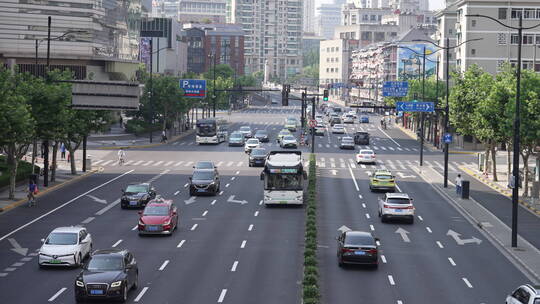 西藏北路清晨空镜