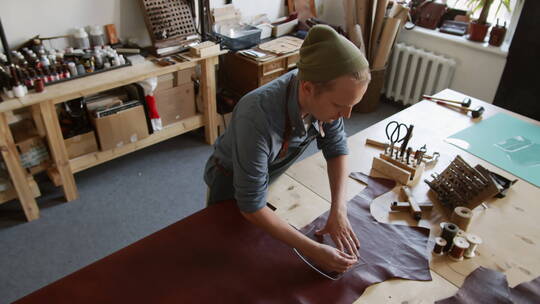 皮革制品生产过程
