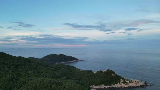 大海岛屿森林航拍