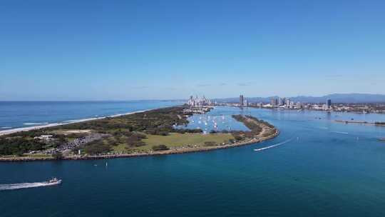 沿海城市的风景