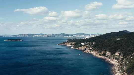 航拍大连燕窝岭风景区和星海湾大桥