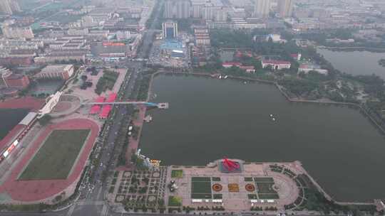 城市中心广场及周边建筑鸟瞰全景