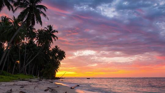 热带海滩和海洋上的日落视频素材模板下载
