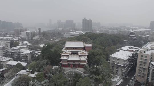 湖南衡阳回雁峰雪景4k航拍