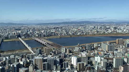 日本蓝天大厦俯拍