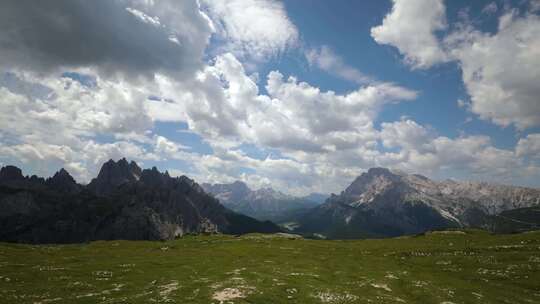 阿尔卑斯山白云石国家自然公园Tre Cime视频素材模板下载
