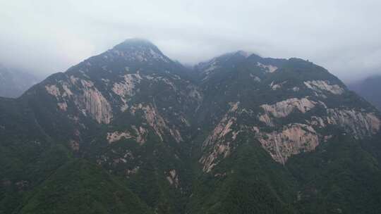 航拍陕西旅游5A级华山山顶云海自然风景