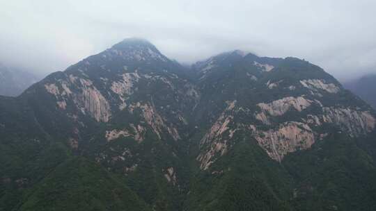 航拍陕西旅游5A级华山山顶云海自然风景视频素材模板下载