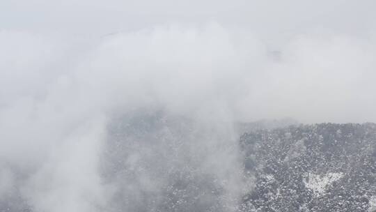 杭州灵隐雪下雪航拍