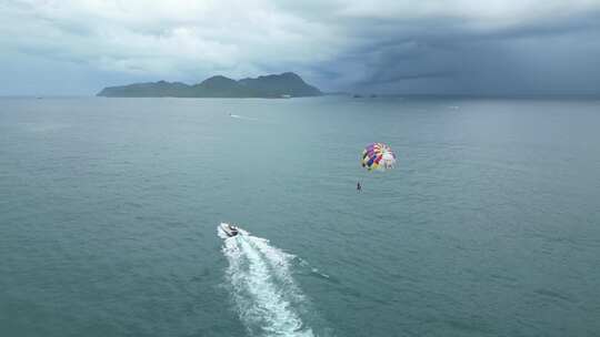 深圳西涌景区海上游玩游船航拍