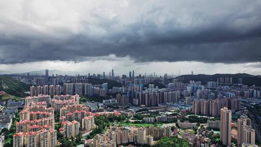 航拍深圳龙岗布吉风云变换大雨来袭