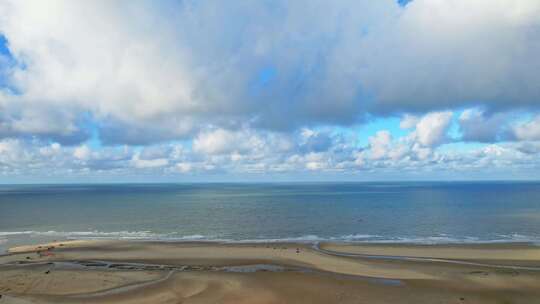 天空蓝天白云自然风景大海海浪海洋波浪