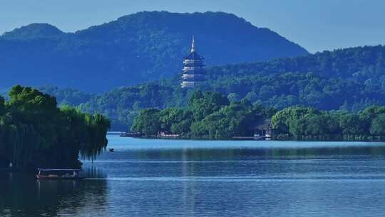 杭州夏天的西湖蓝